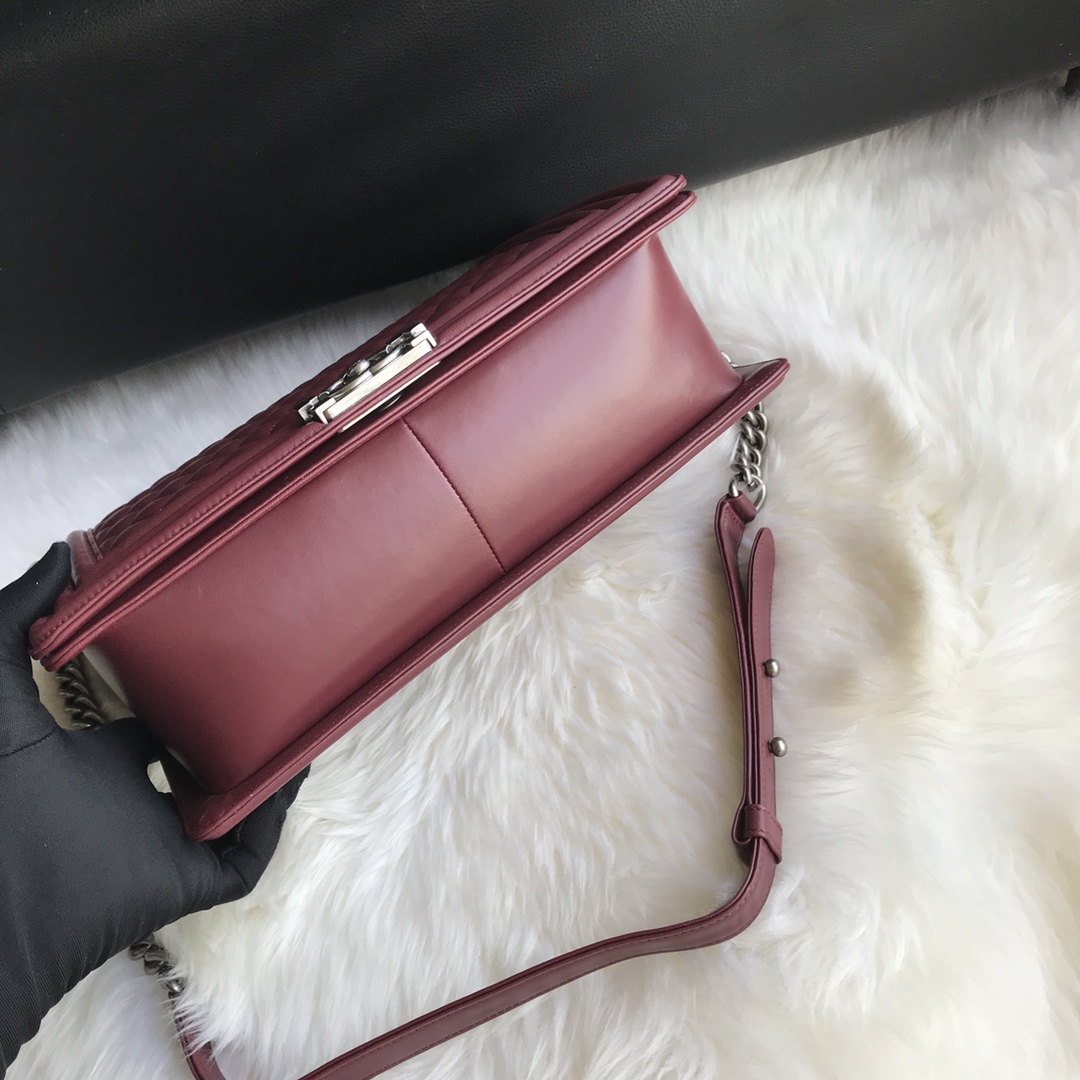 Lambskin Large Boy Handbag Flap Bag A92193 Burgundy/Silver